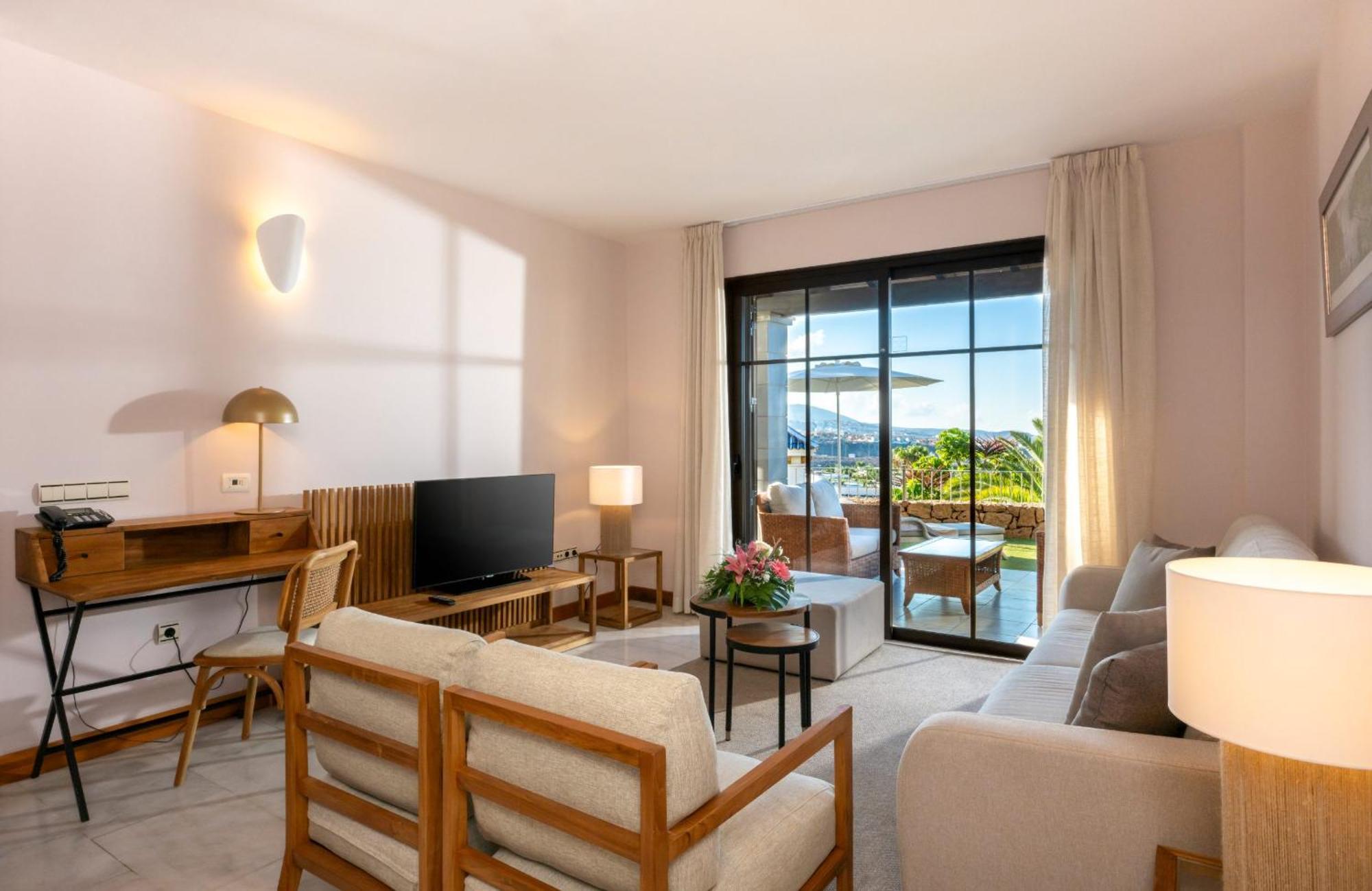 Two-Bedroom Villa,1546255192:JPEG
